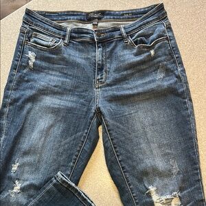 Judy Blue Slim Fit Distressed Blue Jeans. Size 11/30.